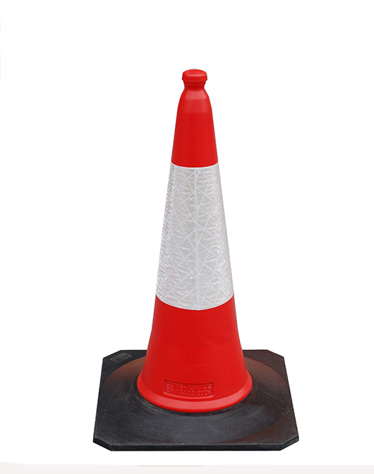 Traffic cone A44