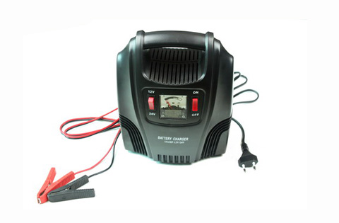 Battery charger BC-13